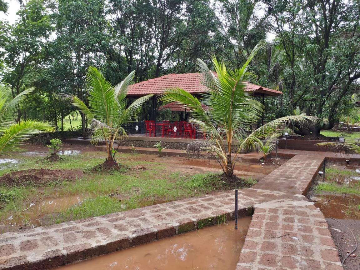 Red Roof Farmhouse Chiplūn Zewnętrze zdjęcie